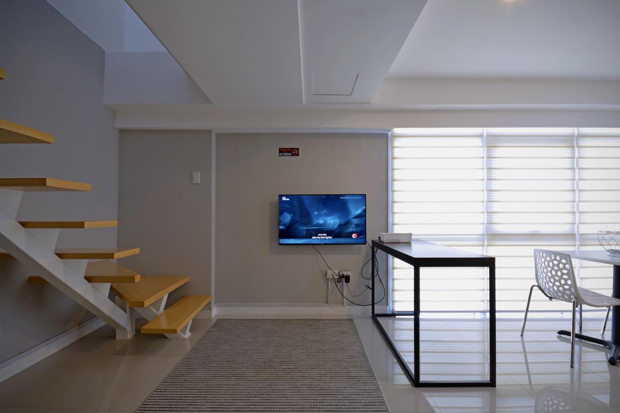 Victoria Soho Suites マニラ市 エクステリア 写真
